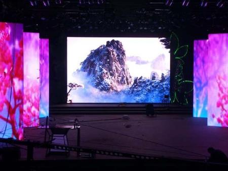 Differences Between P2 and P3 LED Walls